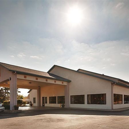 Americas Best Value Inn & Suites Bastrop Exterior foto
