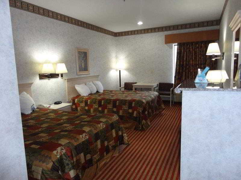 Americas Best Value Inn & Suites Bastrop Exterior foto