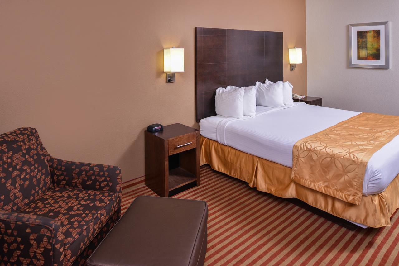 Americas Best Value Inn & Suites Bastrop Exterior foto