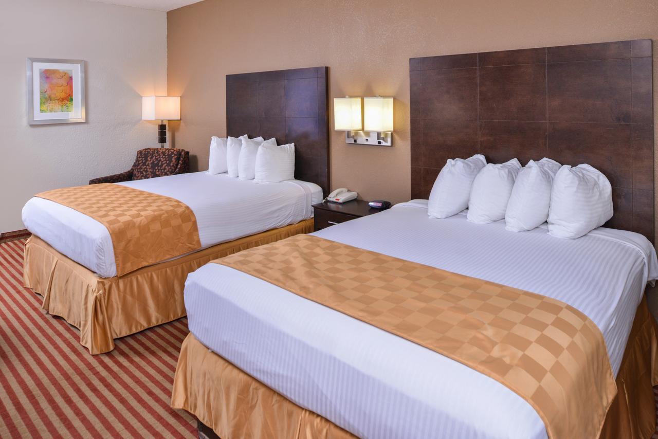 Americas Best Value Inn & Suites Bastrop Exterior foto