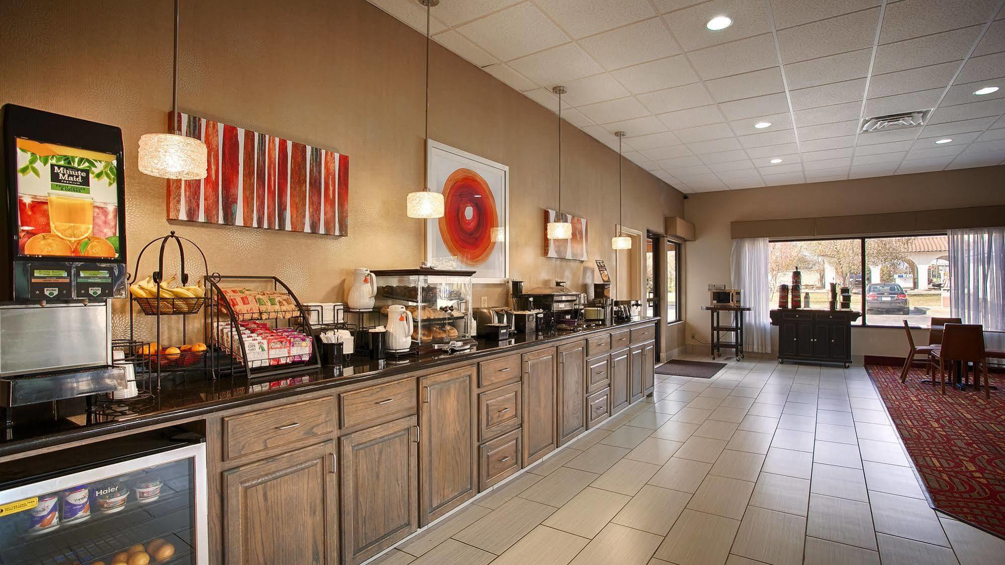 Americas Best Value Inn & Suites Bastrop Restaurante foto